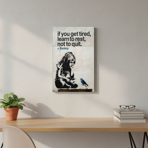 Toile imprimée avec le graffiti de Banksy, Fille avec oiseau : Art mural inspirant, TOILE ENVELOPPEE - Product Image 3