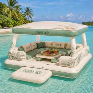 Quai aquatique spacieux qui crée un espace de plaisir pour toute la famille, sûr et fiable pour une utilisation en extérieur. - Product Image 1