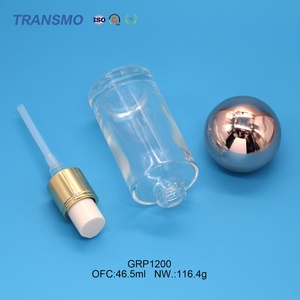 Flacon pompe en verre or rose personnalisable, flacon crème en verre avec logo personnalisé, flacon givré 46 ml, bouchon à vis blanc en verre - Product Image 6