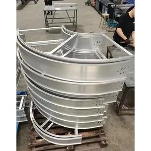 Facile installazione due lati perforato ventilato canale in lega di alluminio trogolo tipo cavo Trunking vassoio