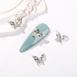 2025 xuyên biên giới phong cách mới siêu <span class=keywords><strong>Flash</strong></span> pha lê bướm xu hướng màu sắc trang sức móng tay ba chiều - Product Image 1