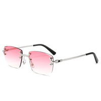 2001 gros nouveautés petit sans monture sans cadre or concepteur femmes lunettes Rectangle diamant coupe lunettes de soleil