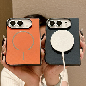 เคสโทรศัพท์มือถือแบบพับได้แม่เหล็กหนังกันกระแทก รุ่น 2026 สำหรับ iPhone 18 Duo fold ลายเส้นฝ้า พร้อมกรอบแม่เหล็กป้องกันหน้าจอ ฝาหลัง PC - Product Image 1