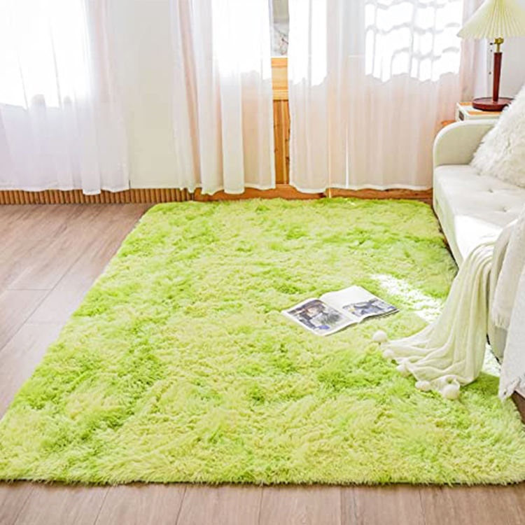 สีเขียว