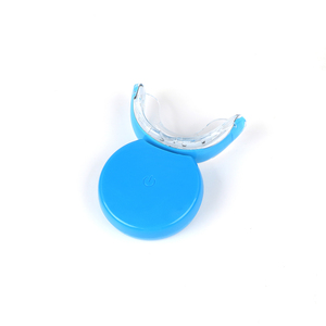 Lámpara LED Inalámbrica Profesional para Blanqueamiento Dental GlorySmile, Recargable, para Blanquear los Dientes - Product Image 3