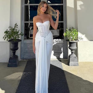 فستان أنيق بدون حمالات طويل حتى الأرض مزين بالترتر مع حمالة صدر مدمجة وتصميم مطوي على شكل حرف A بخصر إمبراطوري لحفلات التخرج والعشاء وأعياد الميلاد والنوادي - Product Image 2