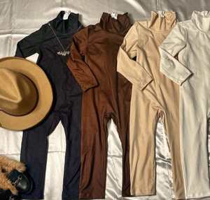 Última Moda 2021, Mono de Manga Larga para Niños, Ropa Infantil en 40 Colores Sólidos para Primavera y Otoño - Product Image 1