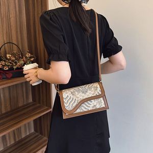 New Chinese Versatile Handbag Fashionable and Simple Crossbody Shoulder <b>Bag</b> - Product Image 5