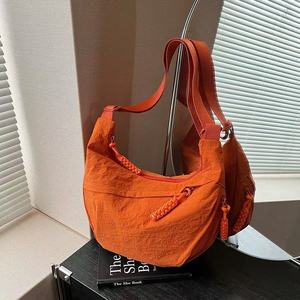 Bolso bandolera y bandolera de lona de color brillante para mujer - Product Image 2