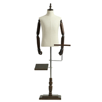Mannequin d'affichage pour le haut du corps masculin en fibre de verre, accessoire de présentation pour magasin de vêtements (T-shirts, sweats à capuche, vêtements de sport), vitrine et merchandising visuel