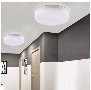 Hiện đại 18 wát <span class=keywords><strong>LED</strong></span> Bảng điều chỉnh ánh sáng cảm biến chuyển động ánh sáng trần cho văn phòng nhà cơ thể nhựa bề mặt gắn đèn ban công - Product Image 1
