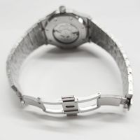 Sin logotipo Reloj mecánico para hombre 41mm Esfera hueca transparente Caja de acero inoxidable con nuevo movimiento NH70