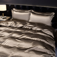 Ensembles de quatre pièces en soie de luxe en gros d'usine impression réactive de luxe légère teinture housses de couette draps de lit AliExpress