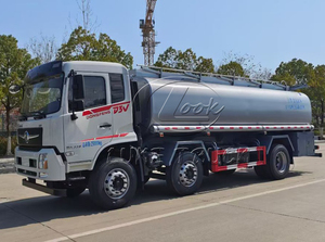 Camión cisterna de petróleo 6*2, camión de transporte de petróleo para exportación, camión cisterna de tres ejes, camiones de empresa de transporte de petróleo - Product Image 2