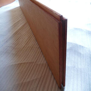 Vente Madera de luxe 3mm Qingdao Underl Suelos et plancher de livraison de plancher de 8mm <span class=keywords><strong>Planche</strong></span> brute Plancher en bois large Chêne d'ingénierie - Product Image 1