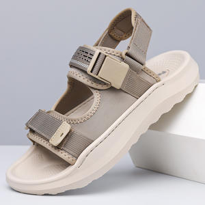 Pantoufles d'extérieur décontractées pour hommes, semelle souple et confortable, double usage pour la conduite et les activités de plein air, sandales de plage polyvalentes - Product Image 1