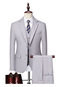 Costume à col à revers cranté à simple boutonnage pour hommes de haute qualité 3 pièces costume de mariage/d'affaires gris livide - Product Image 2