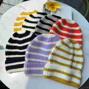 Gorro de Invierno Unisex para Adultos, Cálido, Jacquard, Personalizado, a Rayas, Grueso, con Puño, para Playa, Viajes, Negocios, con Patrón a Cuadros - Product Image 2