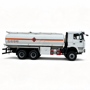 Camion-citerne à huile de 16000L-26000L, vente en gros d'usine, pour champs pétrolifères, camion de ravitaillement mobile - Product Image 1