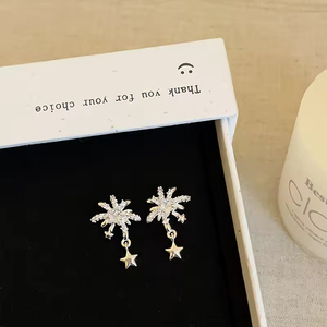 Proveedor de Joyería al por Mayor, Precio Económico, Regalos Promocionales, Pendientes de Cruz con Diseño de Copo de Nieve, Joyería de Moda para Mujer - Product Image 2