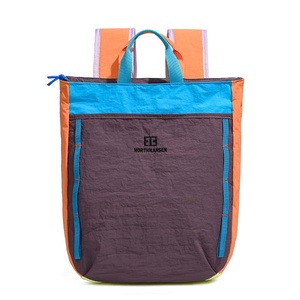 Sac à dos décontracté en nylon à pois avec bandoulière arquée, design léger et souple, fermeture éclair, port USB, unisexe, usage quotidien - Product Image 4