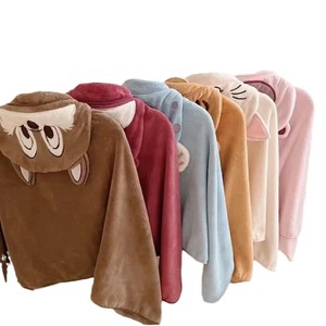 Commercio all'ingrosso di alta qualità Design personalizzato del <span class=keywords><strong>bambino</strong></span> con cappuccio telo mare simpatico modello <span class=keywords><strong>accappatoio</strong></span> per i bambini - Product Image 3