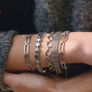 Pulsera de Acero Inoxidable Chapada en Oro de 18K Estilo Retro Francés para Mujer, Joyería con Baño de Oro al Vacío que No se Desvanece - Product Image 3