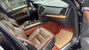 V Olvo <span class=keywords><strong>XC90</strong></span> 2022 B6 Smart Edition Luxury de 7 Plazas - Product Image 3