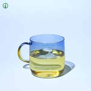 Tasse à thé et café en verre borosilicaté monocouche vente en gros tasse à boire design printemps fleur de cerisier poignée lavable au lave-vaisselle