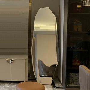 <span class=keywords><strong>Espejo</strong></span> asimétrico de <span class=keywords><strong>cuerpo</strong></span> completo <span class=keywords><strong>Espejo</strong></span> irregular de pie decorativo sin marco nórdico de alta calidad con borde <span class=keywords><strong>biselado</strong></span> - Product Image 4