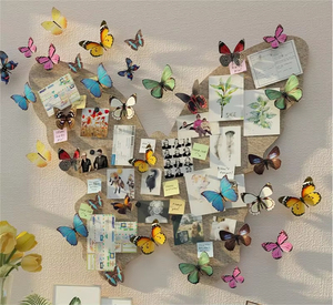 Pizarra de Corcho Grande con Adhesivos de Fieltro 3D de Mariposas Decorativas, Diseño Profesional y Lindo - Product Image 5