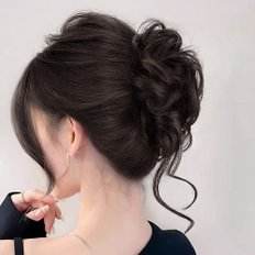 Accessori per lo Styling per la cura dei capelli con onda marrone sorella - Product Image 1