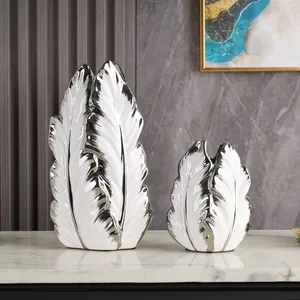 Atacado Luxo Nordic Modern Glazed Plantain Banana Leaf Home Hotel Decorativo Preto Branco e Ouro Vaso De Cerâmica para Flor