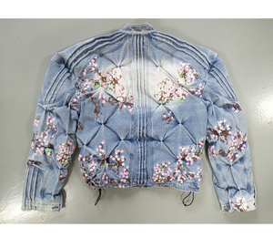 Chaqueta de Mezclilla Oversize para Hombre con Bordado de Flor de Cerezo, Lavado Ácido, Estilo Urbano, Casual, Holgada, Tipo Bomber, Directo de Fábrica - Product Image 2