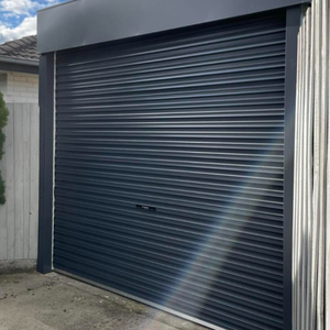 Portes <span class=keywords><strong>de</strong></span> <span class=keywords><strong>garage</strong></span> sectionnelles électriques modernes en aluminium isolées, finition personnalisée, à double paroi, automatiques, <span class=keywords><strong>pour</strong></span> villas - Product Image 4