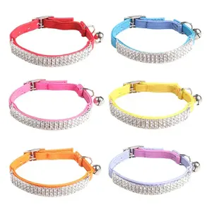 Collar de Lujo para Mascotas Qbellpet con Pedrería, Joyería de Cristal, Collar de Cuero PU para Perros y Gatos, Brillante con Diamantes y Campana para Mascotas Pequeñas - Product Image 1