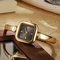 Montres en or pour femmes avec petit bracelet vintage, boîtier rectangulaire, cadran romain A26674