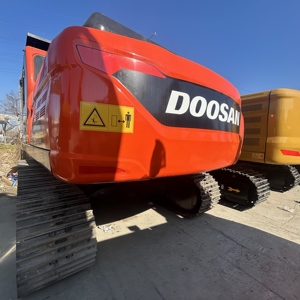 Vente flash : Excavatrice d'occasion Doosan225LCA DX225LCA DX225LC DX225-9C DX235LCR, pompe hydraulique Isuzu du Japon, excavatrice sur chenilles à vendre - Product Image 2