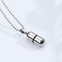 Personnalisé Hommes Femmes Dévissé Bijoux En Acier Inoxydable Pilule Bouteille De Parfum Capsule Croix Pendentif Laser Croix Collier