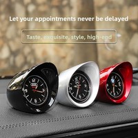 Horloge de voiture lumineuse électronique numérique à quartz, style dessin animé, décoration en plastique et métal pour intérieur de voiture