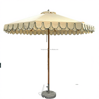 Parasol de marché moderne robuste HH à bord festonné, rayon de 3 m, cadre en aluminium pour utilisation en extérieur sur patio