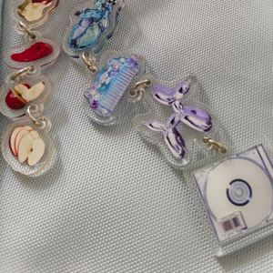 พวงกุญแจอะคริลิกใสแบบกำหนดเองได้ น่ารัก - Product Image 4