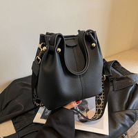 Bolso de mano coreano para mujer 2026, nuevo modelo con correa ancha, bandolera de cuero para dama