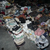 Chaussures d'occasion unisexes de qualité supérieure, durables et économiques, recyclables en gros pour la vente en gros (printemps, été, automne, hiver)