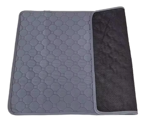 Groothandel Extra Grote Koelmat voor Huisdieren Moderne Solide Stijl Duurzame Katten- en Honden Koelmat Dekentje Opvouwbare Sofa <span class=keywords><strong>Mat</strong></span> - Product Image 4