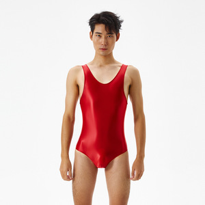 ชุดว่ายน้ำวั<span class=keywords><strong>น</strong></span>พีซผู้ชายแบบมั<span class=keywords><strong>น</strong></span>เงา แข<span class=keywords><strong>น</strong></span>กุด คอรูปตัวยู ชุดว่ายน้ำบอดี้สูทสำหรับชายหาด สระว่ายน้ำ ชุดว่ายน้ำวั<span class=keywords><strong>น</strong></span>พีซผู้ชาย - Product Image 4