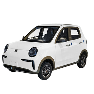 Sedán Eléctrico de 4 Ruedas, Asientos de Cuero, Cámara Trasera, Tracción Trasera, Portaequipajes de Techo - Product Image 4