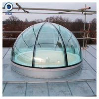Plafond moderne en treillis de verre avec conception ouverte personnalisée pour l'extérieur Structure en acier Toit en dôme de verre