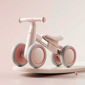 Vélo d'équilibre en aluminium <span class=keywords><strong>pour</strong></span> enfants de 1 à 3 ans ; Vélo d'apprentissage et jouet de marche <span class=keywords><strong>pour</strong></span> bébé ; Cadeau de premier anniversaire - Product Image 4