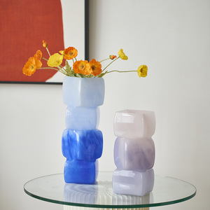 Medieval Style Gradient Color Geometric <b>square</b> <b>Vase</b> Dining Table Soft Decoration Hotel Countertop Decoration Glass <b>Vase</b> - Product Image 1